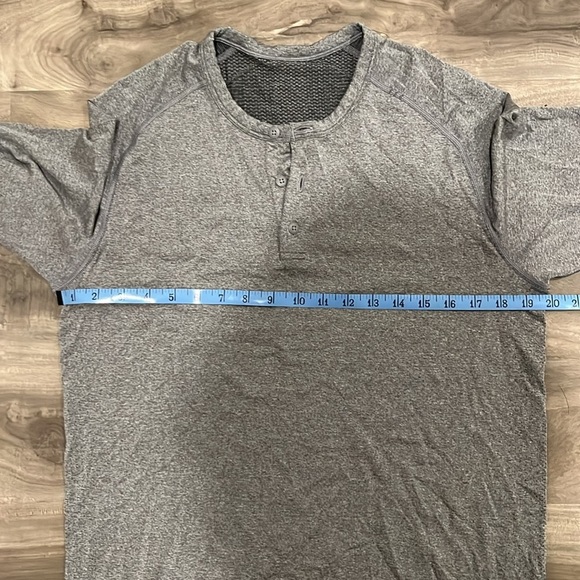 Lululemon Time To Get Dirty Get Outside Get Sweaty Men Long Sleeve Henley Shirt - Picture 8 of 8